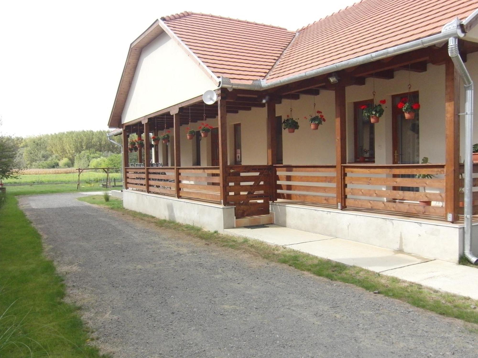 Kekszilva Vendeghaz Hotel Pap Exterior photo